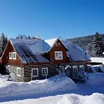 Chalet Schaefer S Vyhrivanym Bazenem Se Slanou Vodou A Saunou *
