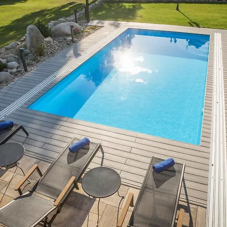 Dağ evi Schaefer S Vyhrivanym Bazenem Se Slanou Vodou A Saunou Harrachov