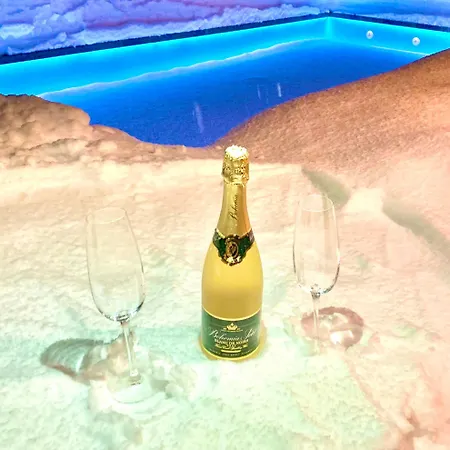 Schaefer S Vyhrivanym Bazenem Se Slanou Vodou A Saunou Dağ evi