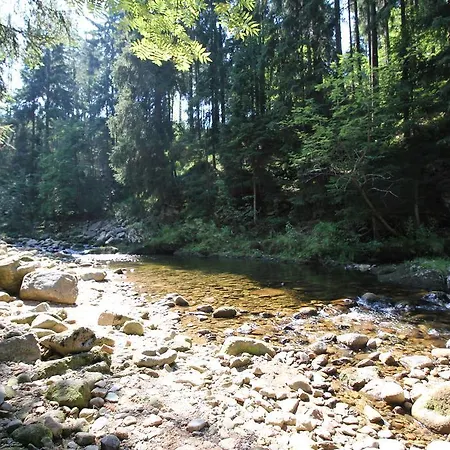 Dağ evi Schaefer S Vyhrivanym Bazenem Se Slanou Vodou A Saunou