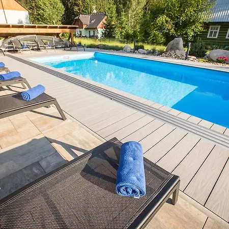 Schaefer S Vyhrivanym Bazenem Se Slanou Vodou A Saunou Dağ evi *