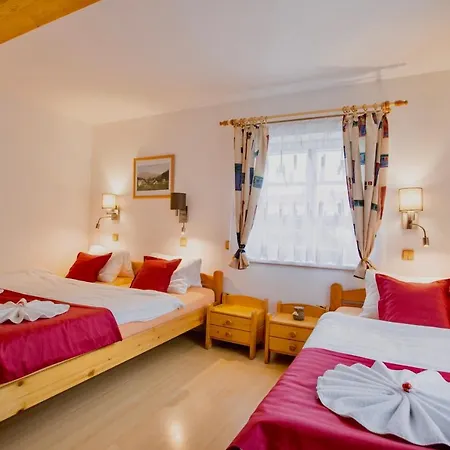 Schaefer S Vyhrivanym Bazenem Se Slanou Vodou A Saunou Harrachov