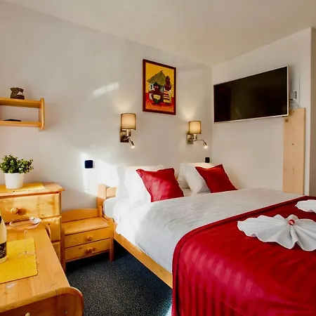 Dağ evi Schaefer S Vyhrivanym Bazenem Se Slanou Vodou A Saunou Harrachov