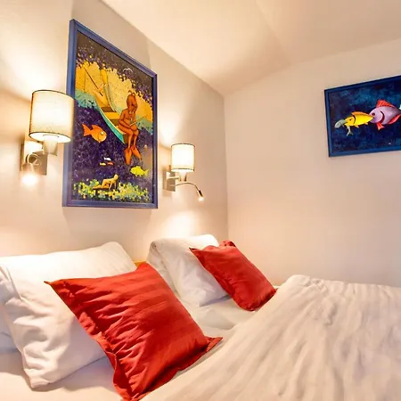 Schaefer S Vyhrivanym Bazenem Se Slanou Vodou A Saunou Harrachov