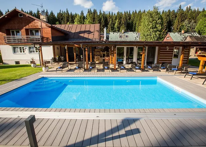 Schäfer S Vyhřívaným Bazénem Se Slanou Vodou Chalet